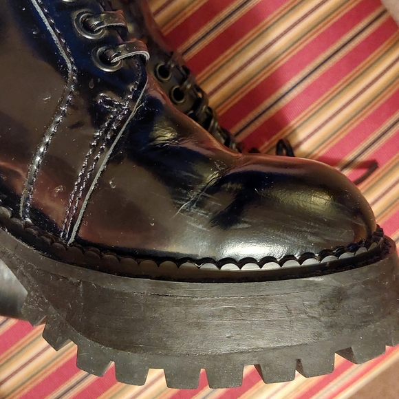 Jeffrey Campbell Black Glossy Combat Boots - Picture 11 of 16